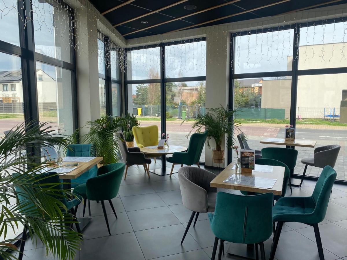 2 Tyskie Apartamenty Z Ogrodkiem Тыхы Экстерьер фото